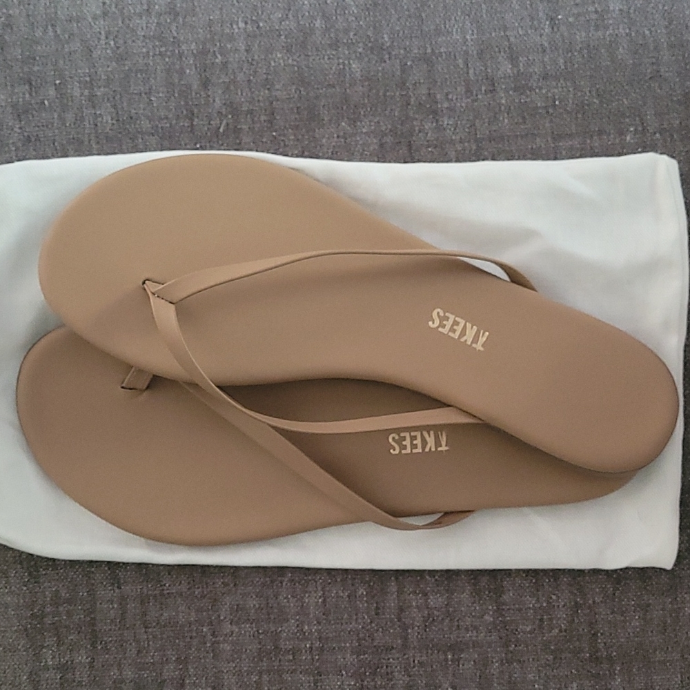 TKEES Foundations Matte Cocobutter Sandals